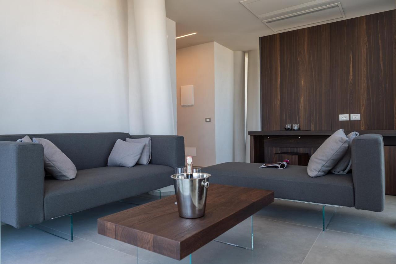 Hotel Commodore Τσέρβια Εξωτερικό φωτογραφία