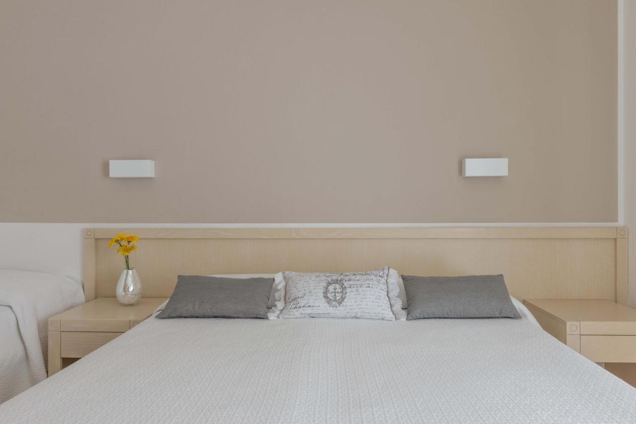 Hotel Commodore Τσέρβια Εξωτερικό φωτογραφία