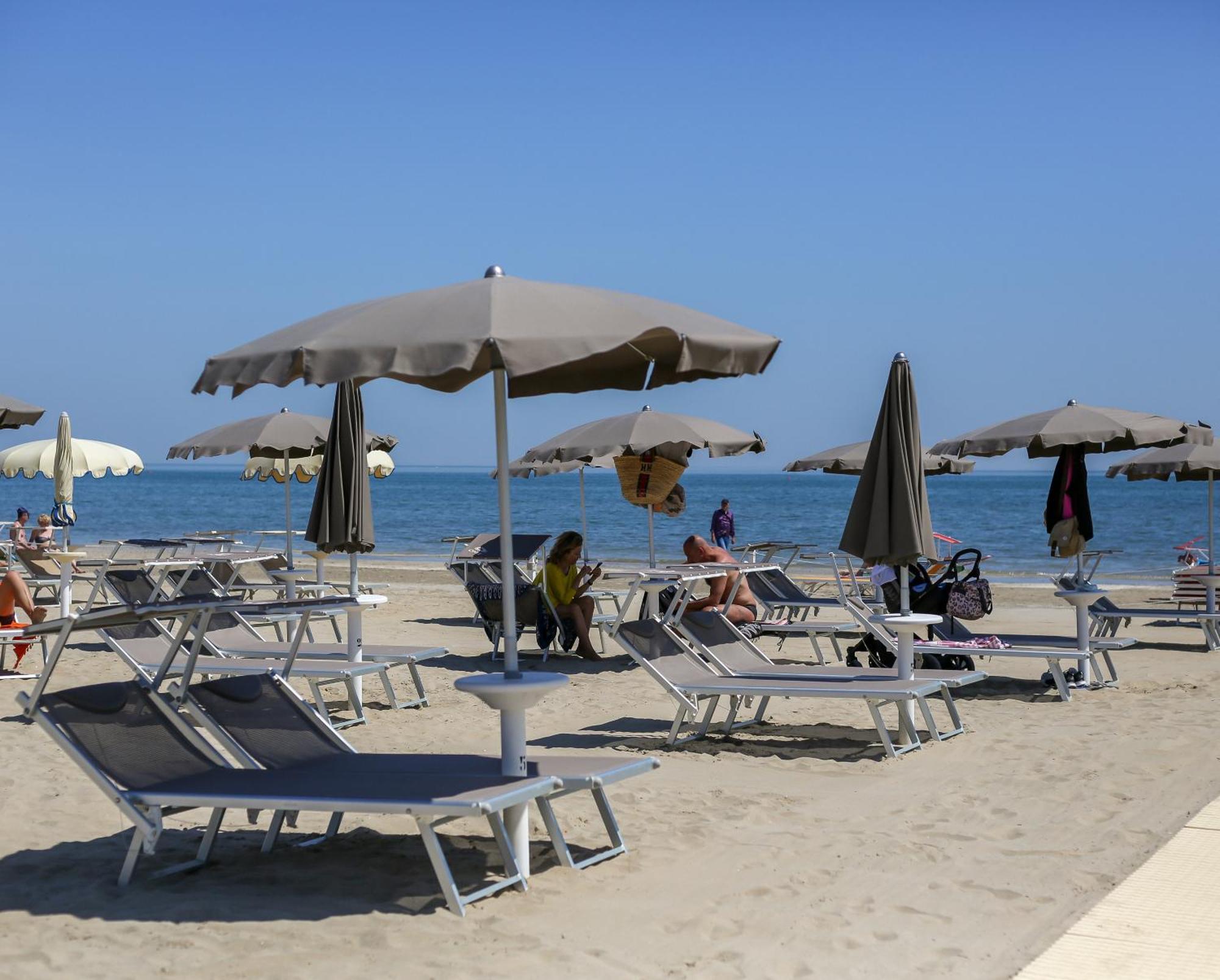 Hotel Commodore Τσέρβια Εξωτερικό φωτογραφία