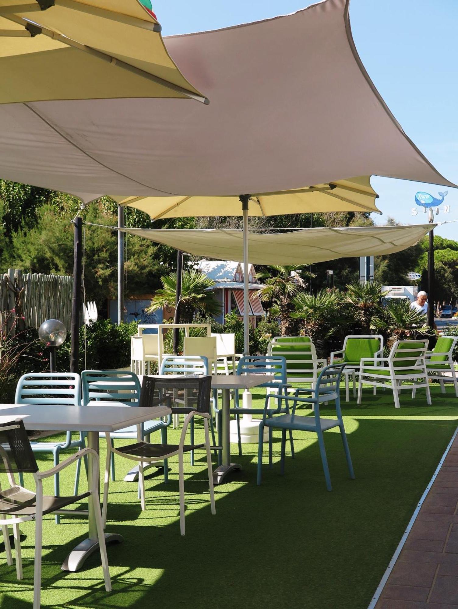 Hotel Commodore Τσέρβια Εξωτερικό φωτογραφία