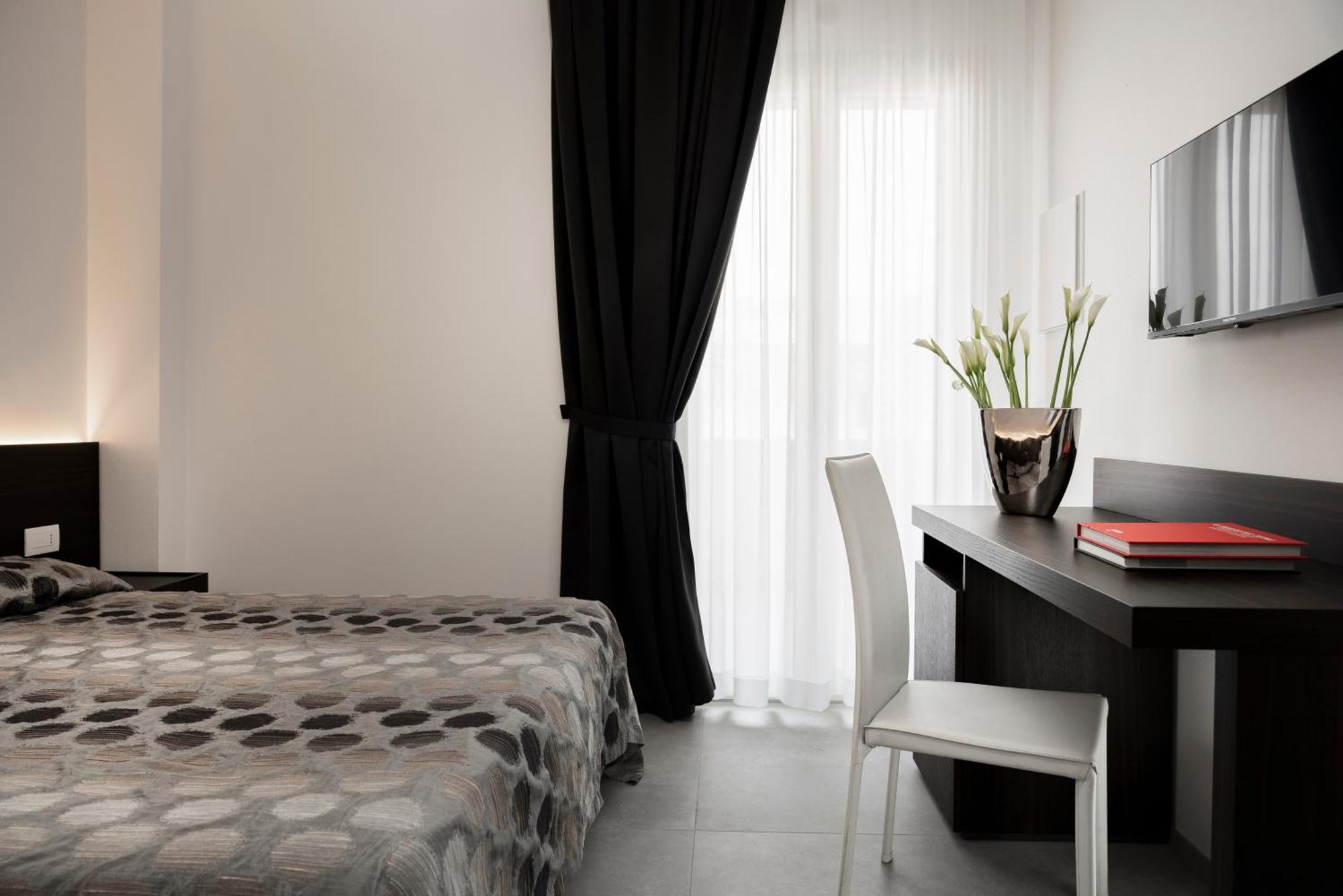 Hotel Commodore Τσέρβια Εξωτερικό φωτογραφία
